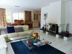 Living area - CAP DE HE' MAIN HOUSE (Lit-et-Mixe)