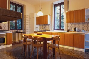 Private kitchen - Villa Guardini - Lago di Como (Varenna)