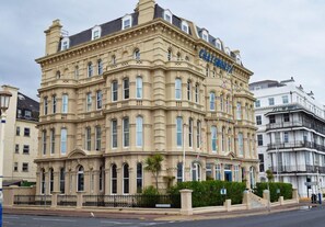Exterior - Chatsworth Hotel (Eastbourne)