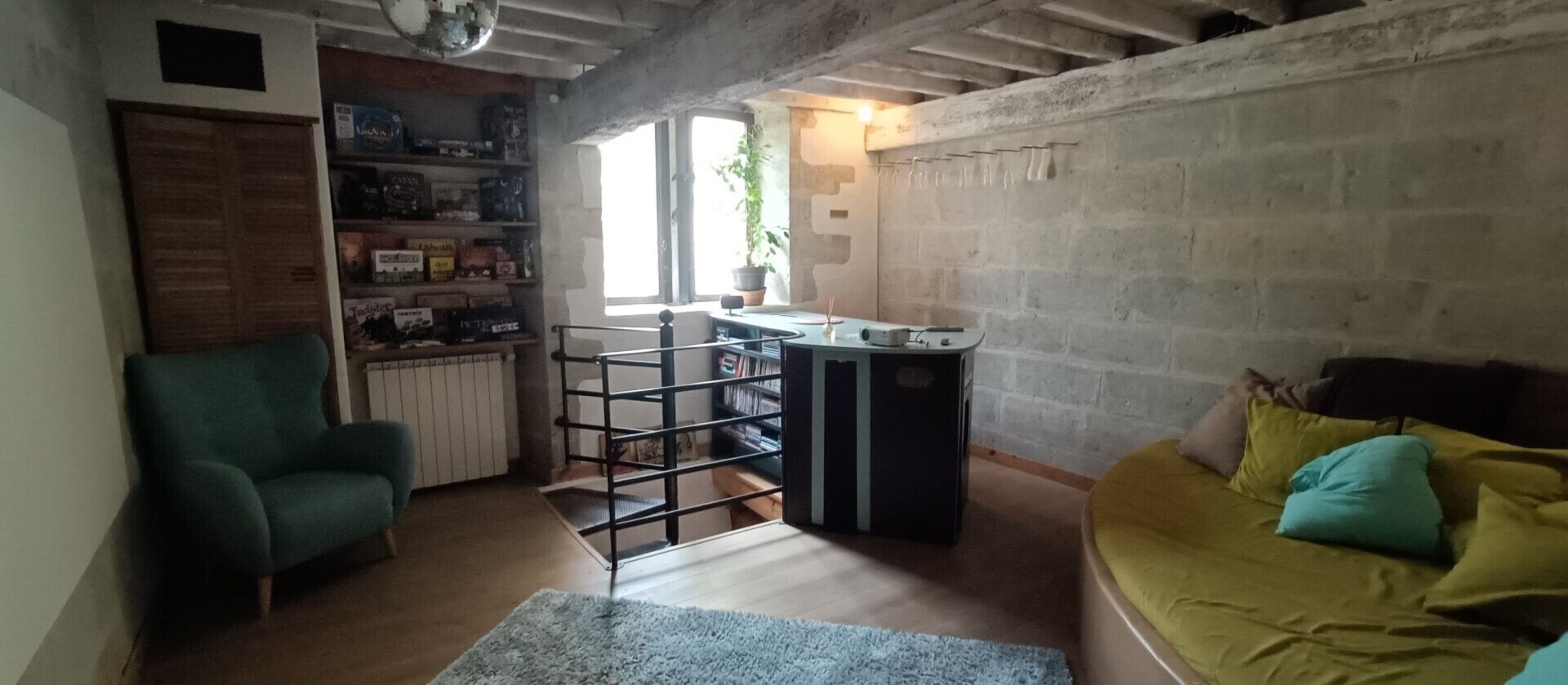 リビング エリア