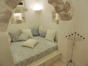1 habitación y ropa de cama 