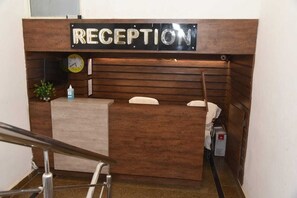 Lobby - Hotel New M.I. Plaza (Gaya)