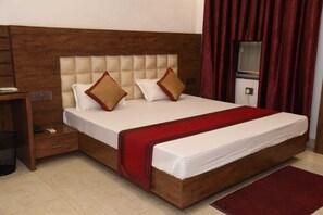 Deluxe Double Room, City View - Hotel New M.I. Plaza (Gaya)
