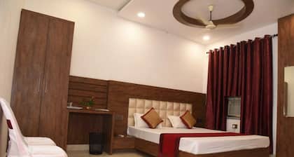 Hotel New M.I. Plaza