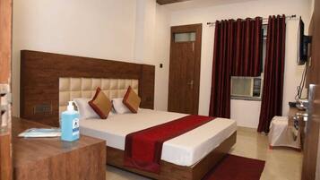 Deluxe Double Room, City View