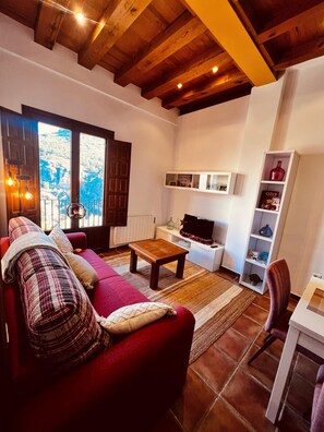 Living area - Apartamentos Rascacielos San Martin (Cuenca)