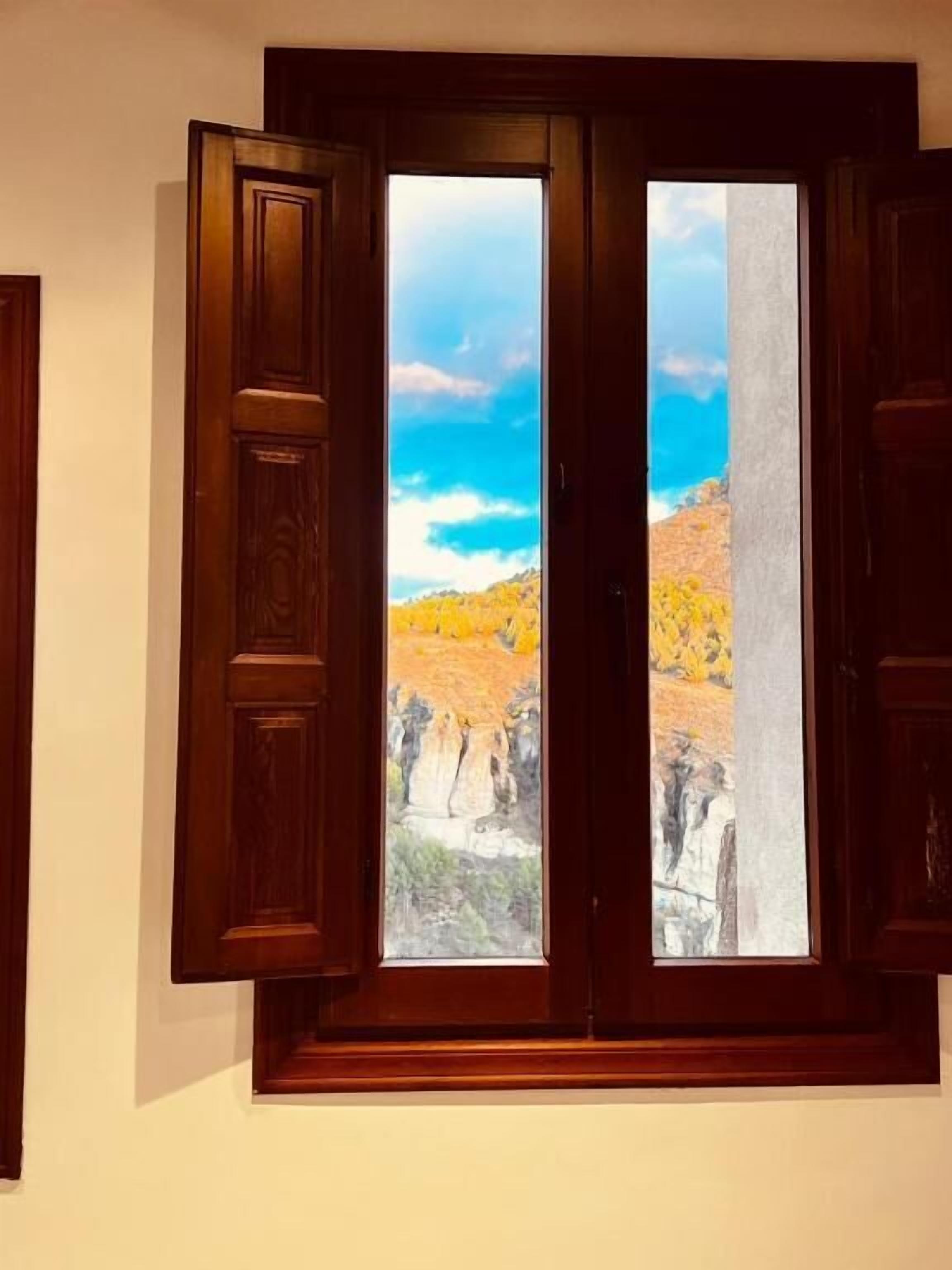 Apartment, Balcony, Mountain View | Interior