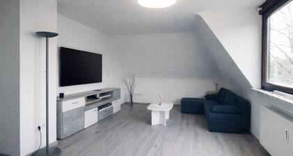 82 sqm vacation apartment in Oberhausen - near Westfeld Center, Sea Life & Legoland