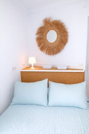 1 bedroom, bed sheets - Estudio Escaleras de la Atalaya (Conil de la Frontera)