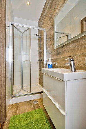 Bathroom - Extraordinary Villa With Private Pool & Steamsauna (Mellieha)