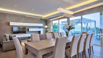 In-room dining