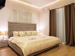 Interior - Prestigious Grand Villa With Luxurious Amenities (Mellieha)