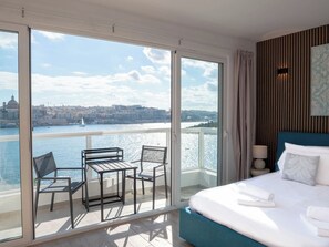 Interior - Idyllic Penthouse Apartment With Sea View Balcony (Sliema)