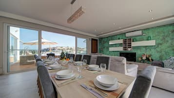 In-room dining