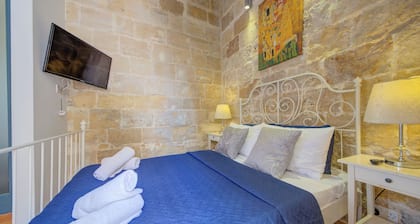 Enchanting Stone Villa With Pool and Jacuzzi