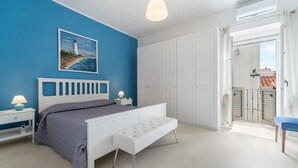 2 soverom, strykejern/-brett, wi-fi og sengetøy