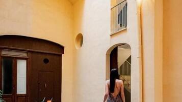 Enceinte de lâhĂ©bergement