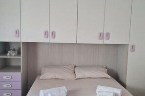 3 camere, ferro/asse da stiro, Wi-Fi, lenzuola