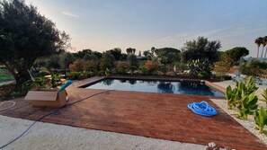Outdoor pool - Charming 2-bedroom villa with AC in beautiful Sicilia (Sicilia)