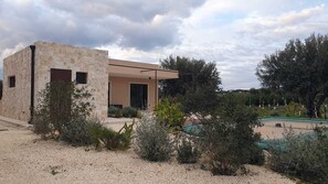 Exterior - Charming 2-bedroom villa with AC in beautiful Sicilia (Sicilia)