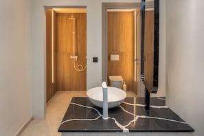 Junior Studio Suite | Bathroom | Shower, hair dryer, towels, toilet paper - Malia Odyssey Adults Only by Estia (Malia)
