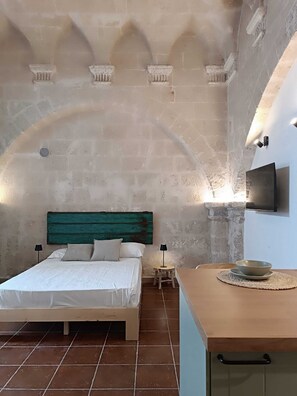 Room - Vrbo Property (Monopoli)
