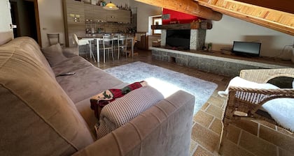 Apartment '4' with Mountain View, Shared Garden and Wi-Fi