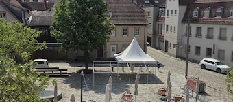 Apartment "Saskia" with a wonderful view of the old town and roof terrace!