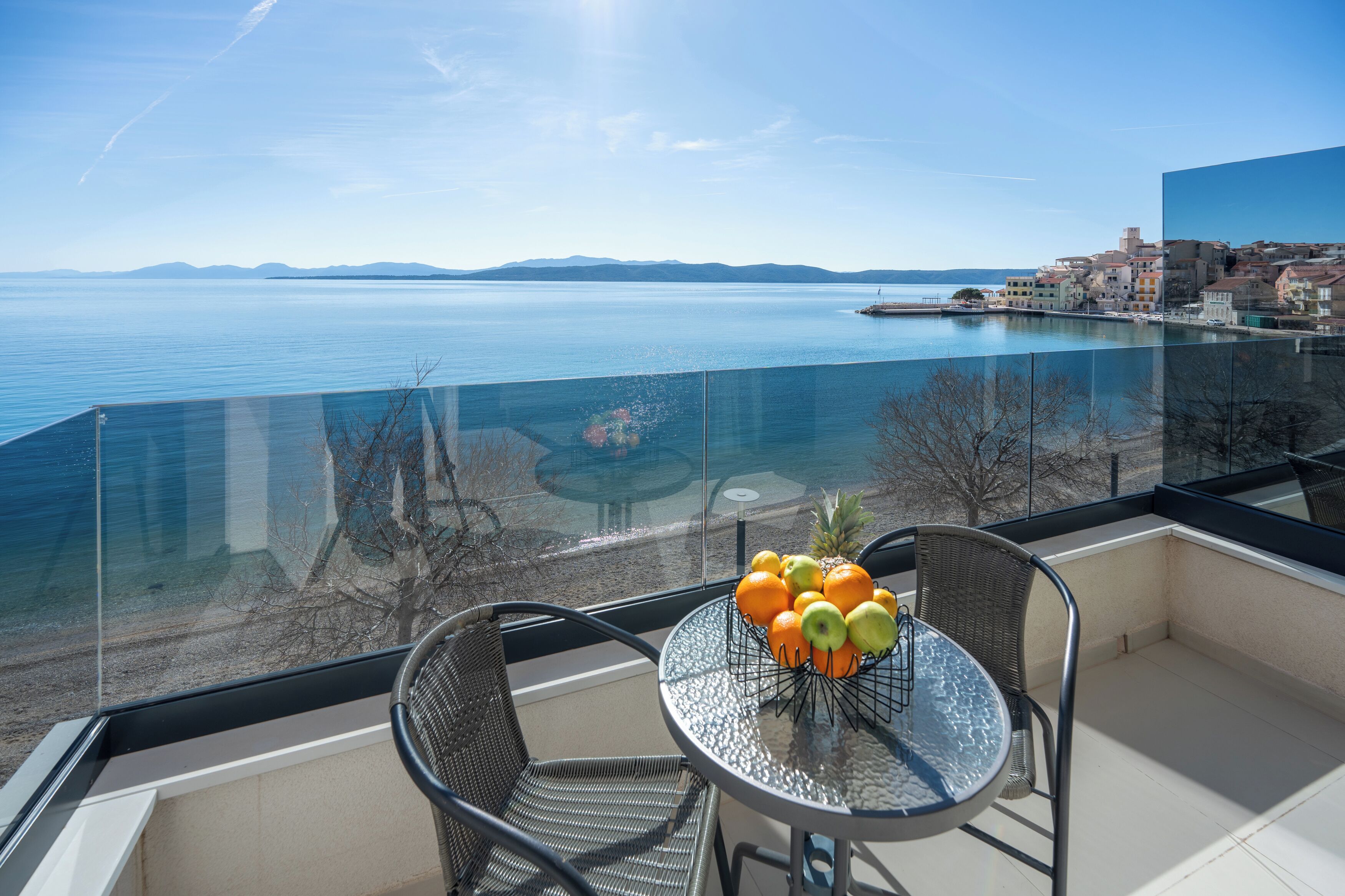 Exclusive Studio Suite, Sea View | Outdoor dining