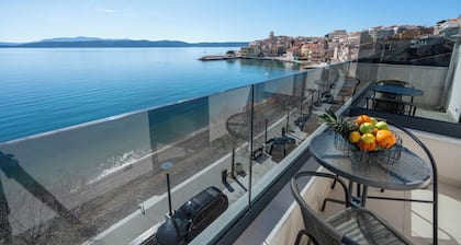 Wind Rose apartments-beachfront