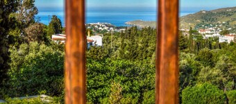 Mainades Maisonette - Kalibia Seaview Retreat