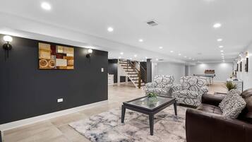 House | 3 bedrooms, high-speed internet