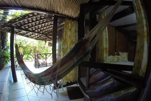 Classic Triple Room, Patio