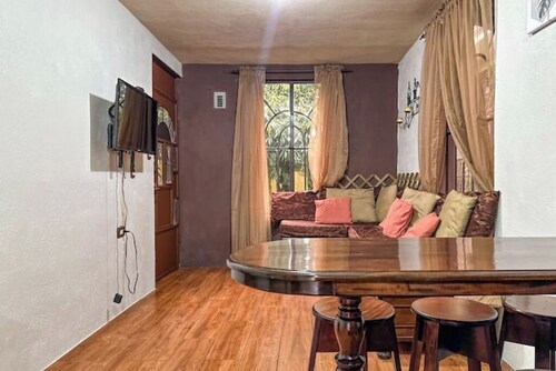 *Comfortable and quiet house minutes away from Xetulul.