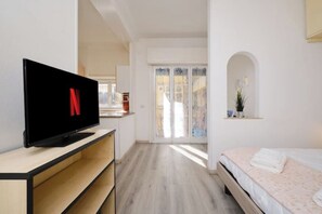 1 Schlafzimmer, Bügeleisen/Bügelbrett, WLAN, Bettwäsche