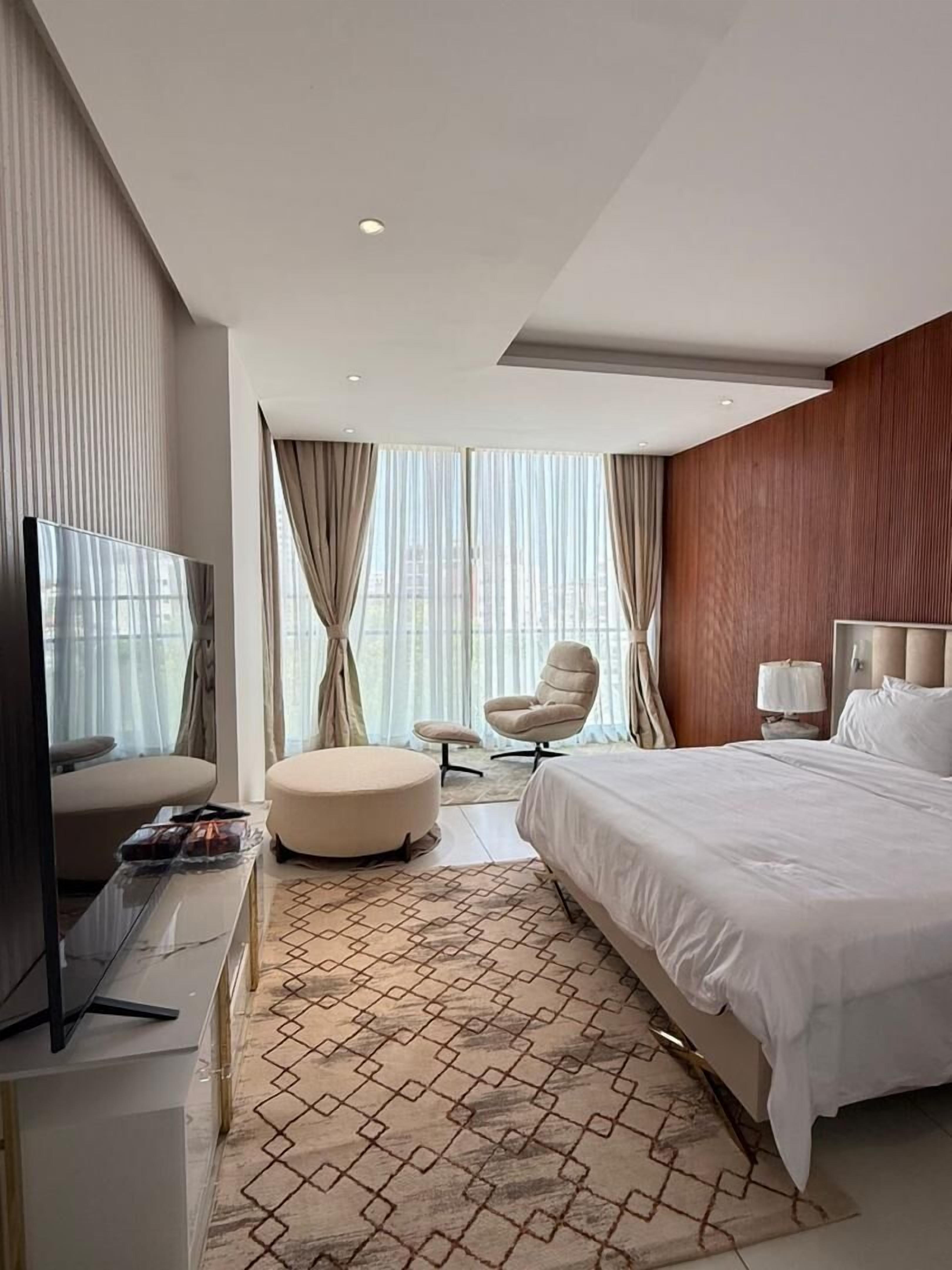 Quarto casal luxo, sacada, vista para a praia