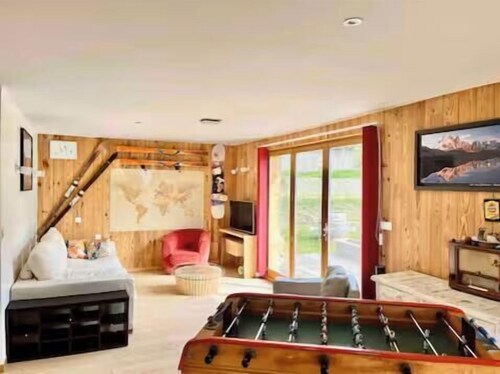 Maison Lidamellia-10pers.+ Jacuzzi- Grand jardin- Parking