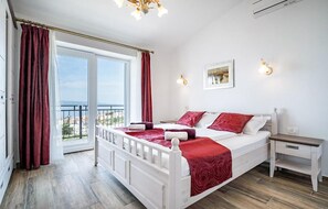 1 bedroom, free WiFi - Awesome home in Makarska (Makarska)