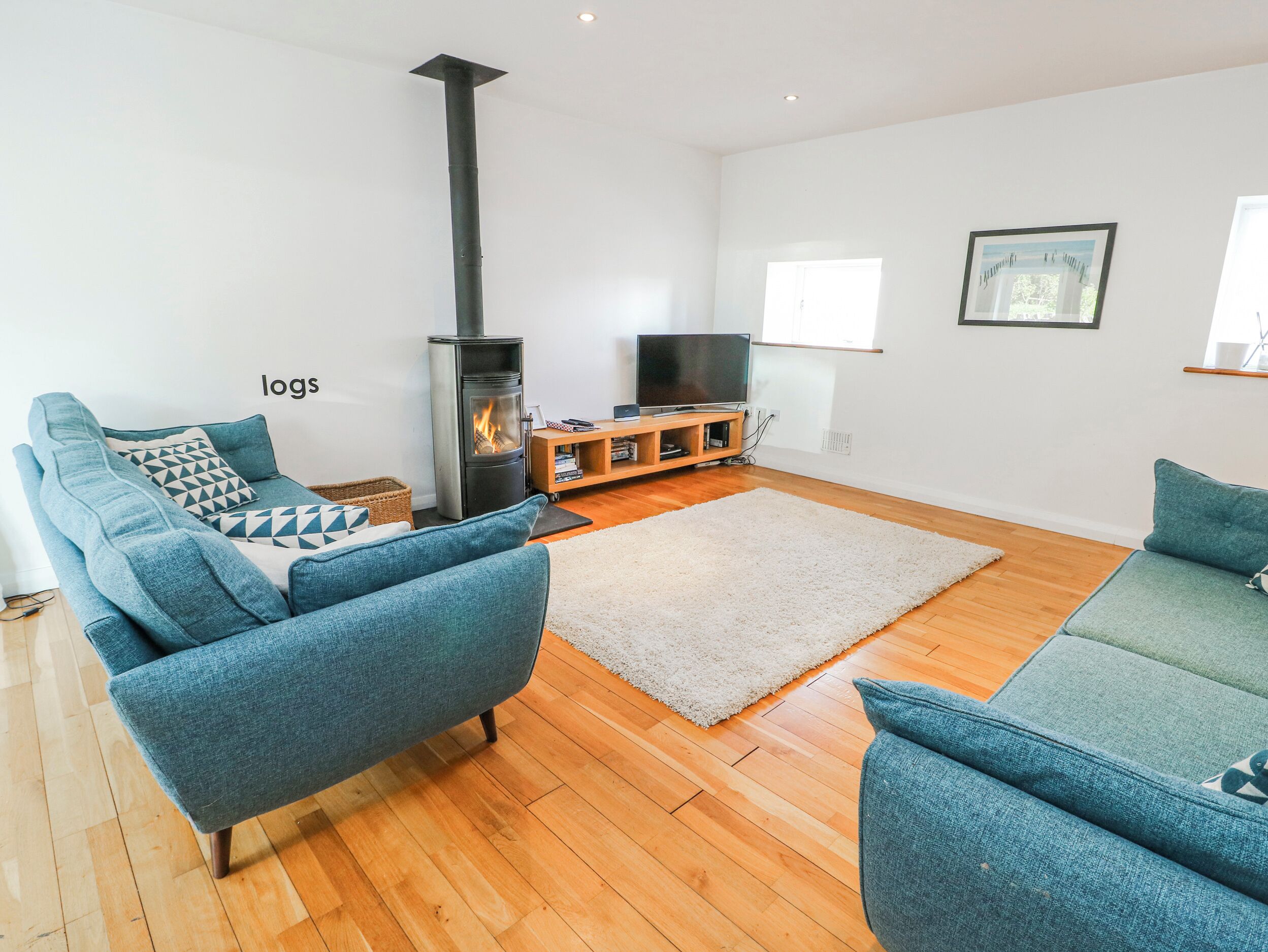 Cottage | Interior