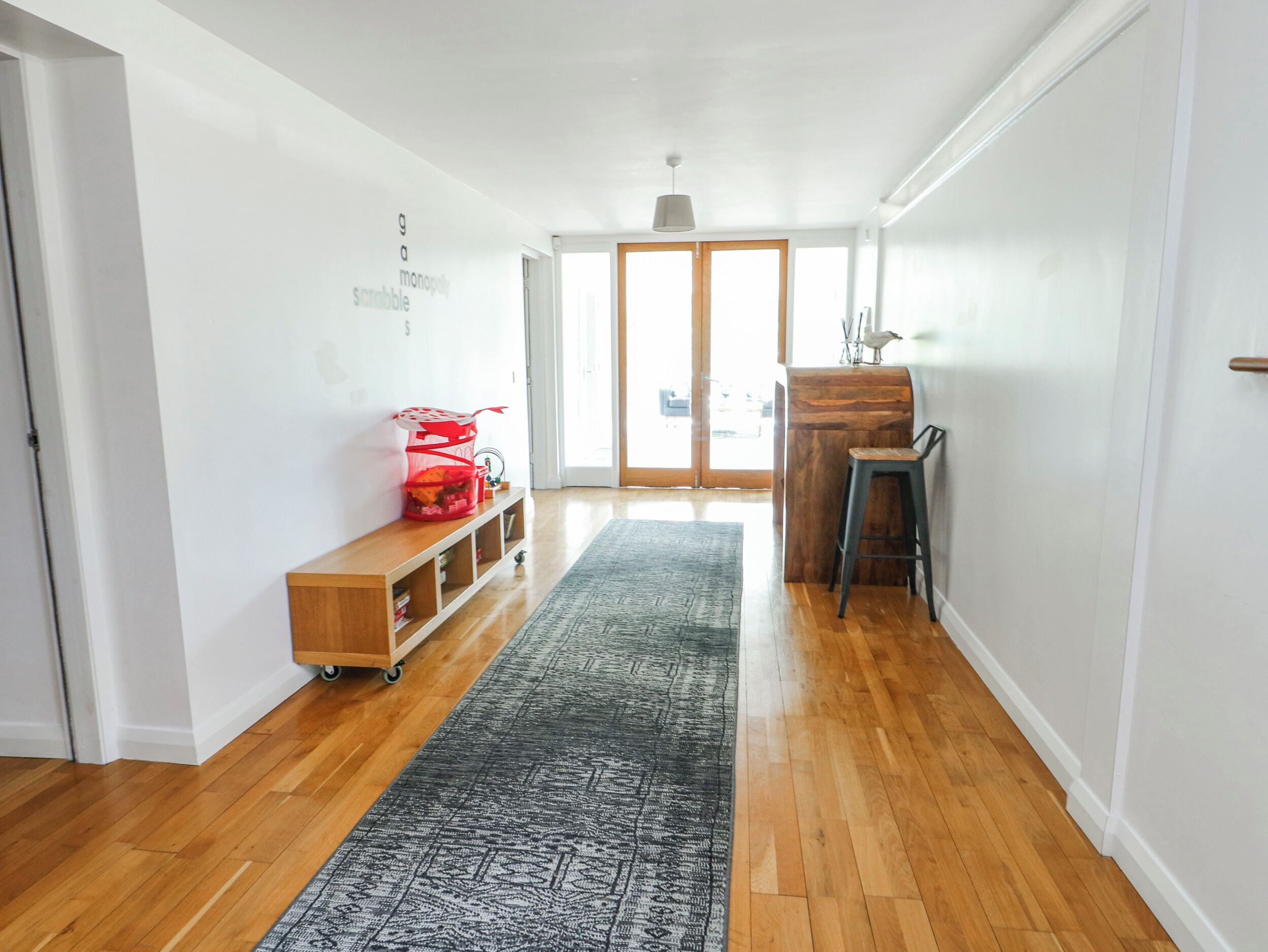 Cottage | Interior