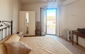 2 Schlafzimmer, Reisekinderbett, kostenloses WLAN