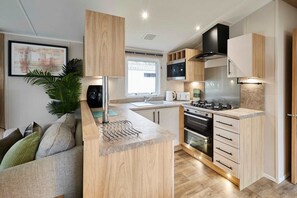House - Host Stay Blossom Lodge (York)