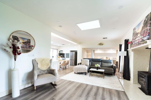 5BR Family Retreat Spa, Sauna, Gym Miranda sleep12