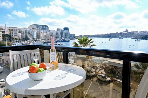 A Sunny Seaview In Central Sliema