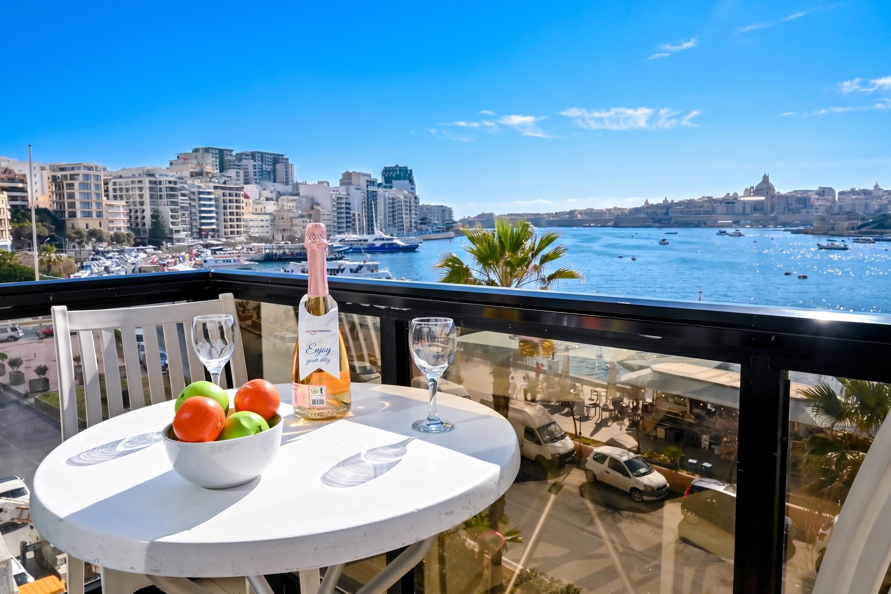 Family Apartment, 2 Bedrooms, Balcony (A Sunny Seaview In Central Sliema) | Outdoor dining