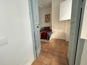 Casa, 3 habitaciones, para fumadores, patio