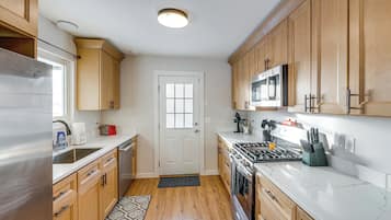 Nhà (2 Bedrooms) | Nội thất