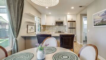 Apartment (3 Bedrooms) | Innenbereich