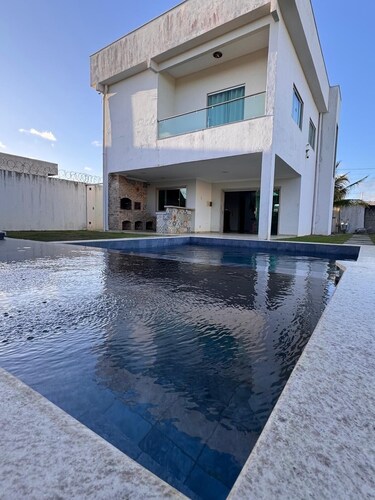 Casa Sol e Sal is the beach house with a pool for your family.