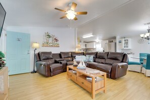 House (2 Bedrooms) | Interior